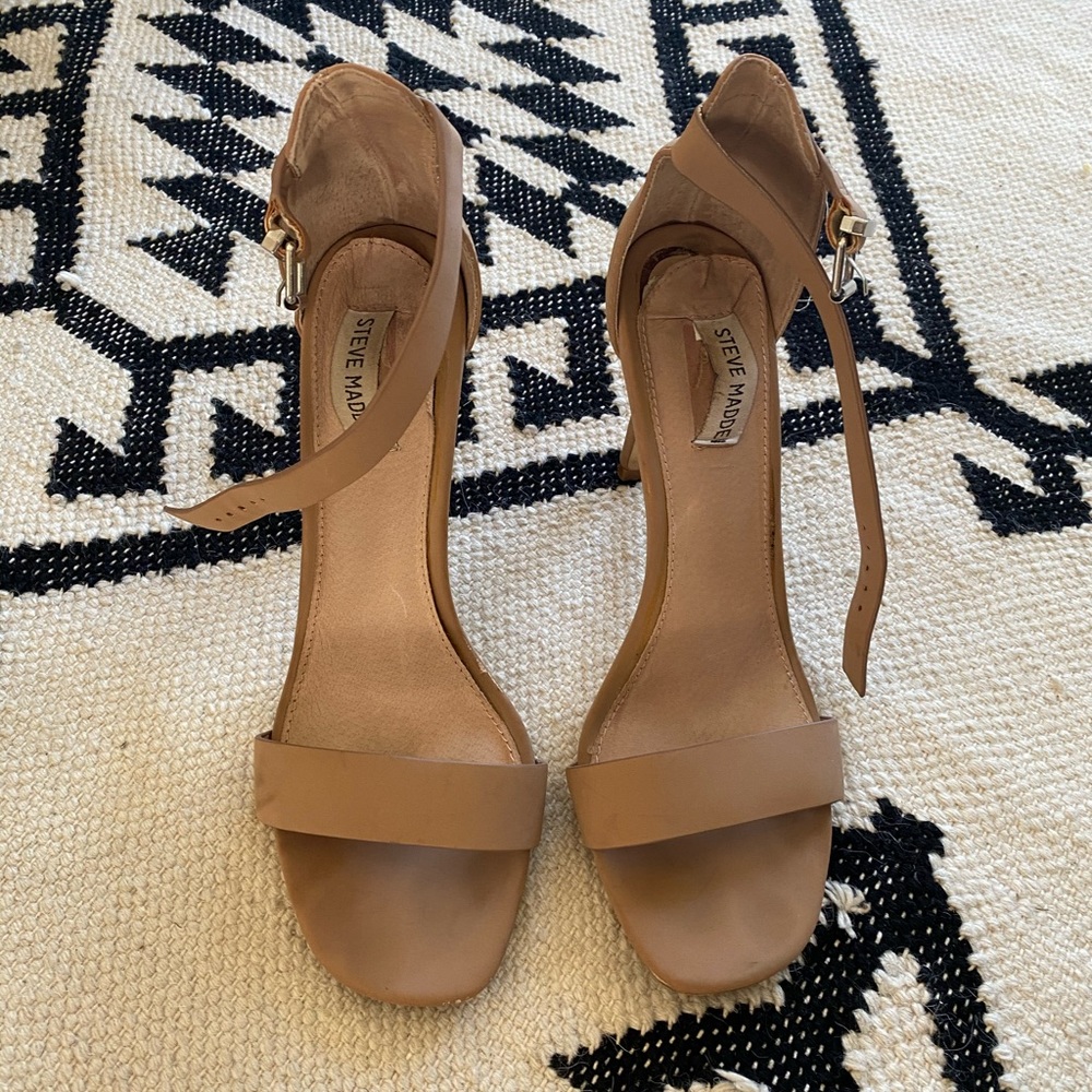 💯Authentic Steve Madden Nude Wedding Sandal 10